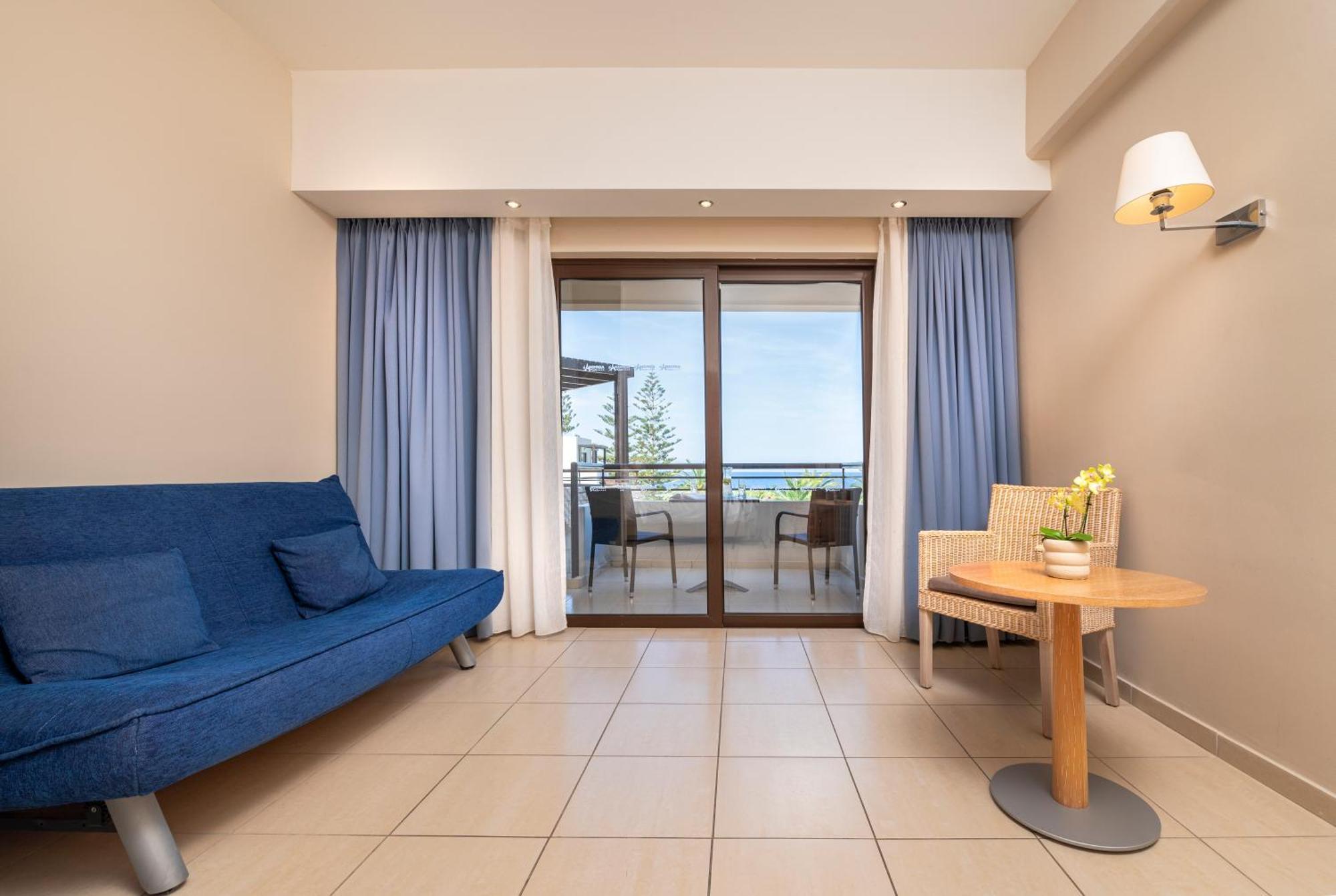 Camera Familiare con Vista Mare